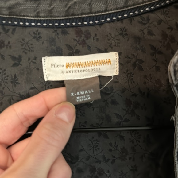 Anthropologie button up shirt XS - Picture 2 of 6